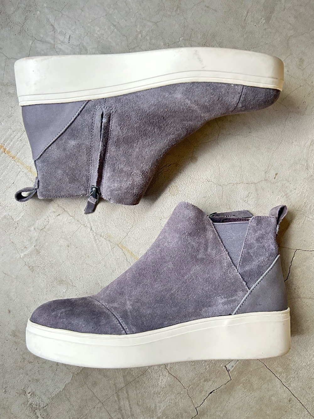 🆕 Listing!  Toms | 'Jamie' Sneaker
